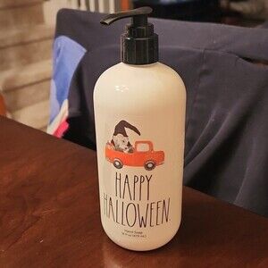 Rae Dunn "Happy Halloween" Pumpkin-Scented Soap NWT